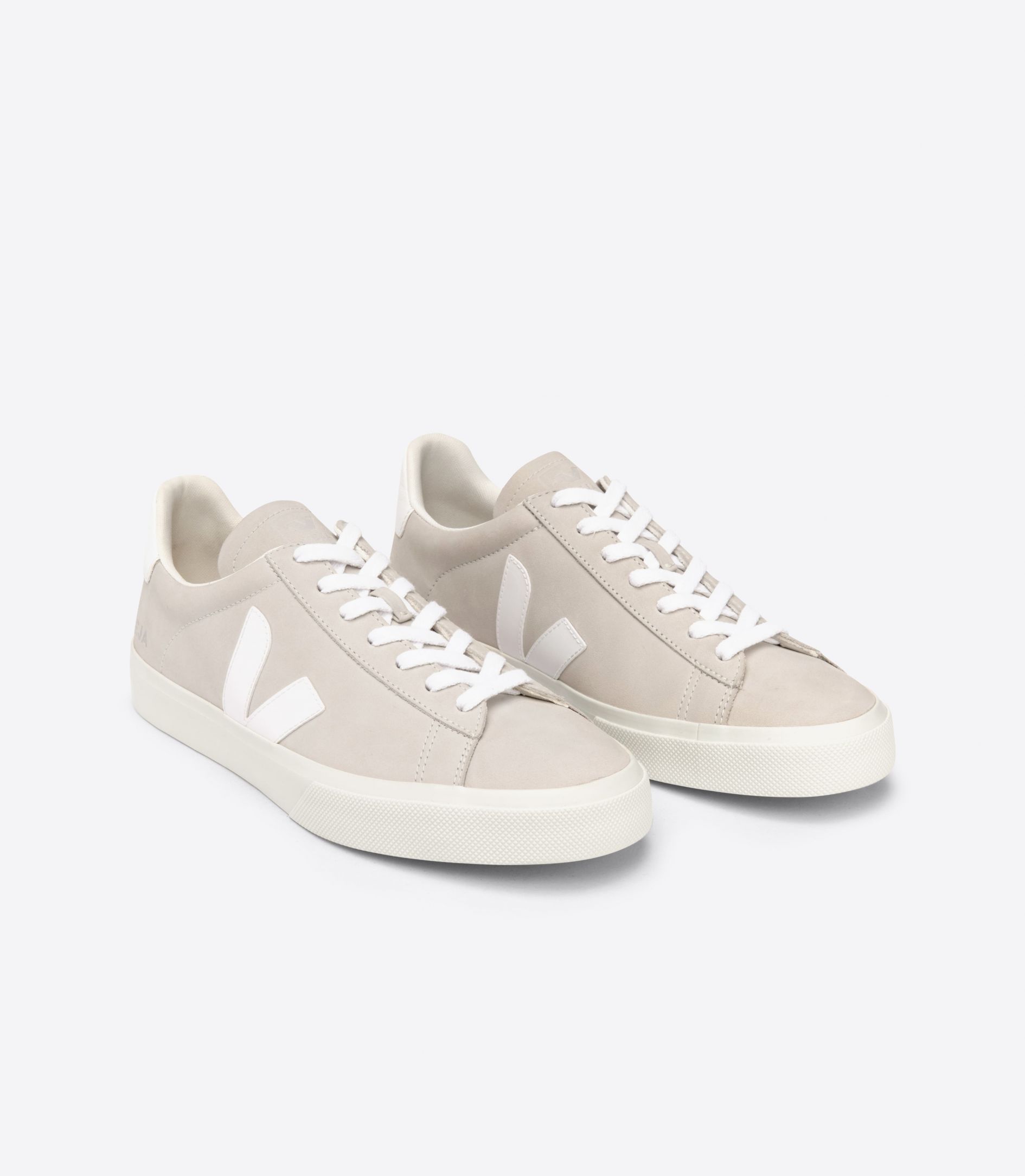 Sapatilhas Veja Campo Nubuck Feminino Bege Branco | UW8176392