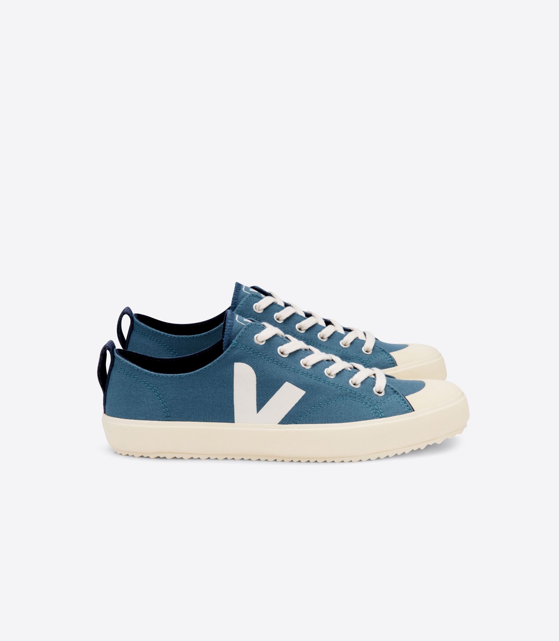 Sapatilhas Veja Nova Canvas Feminino Azuis | VO2736509