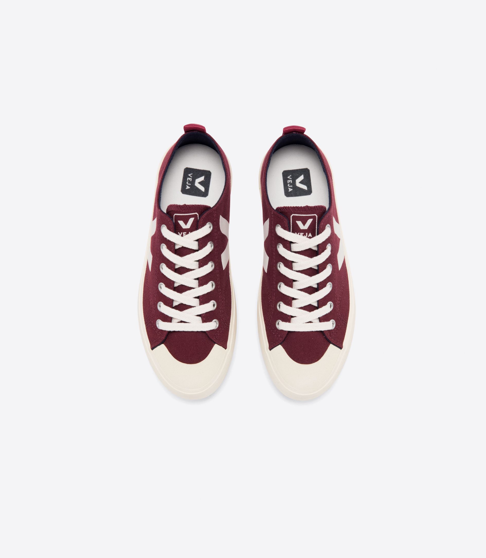 Sapatilhas Veja Nova Canvas Feminino Vermelhas | DH5123086