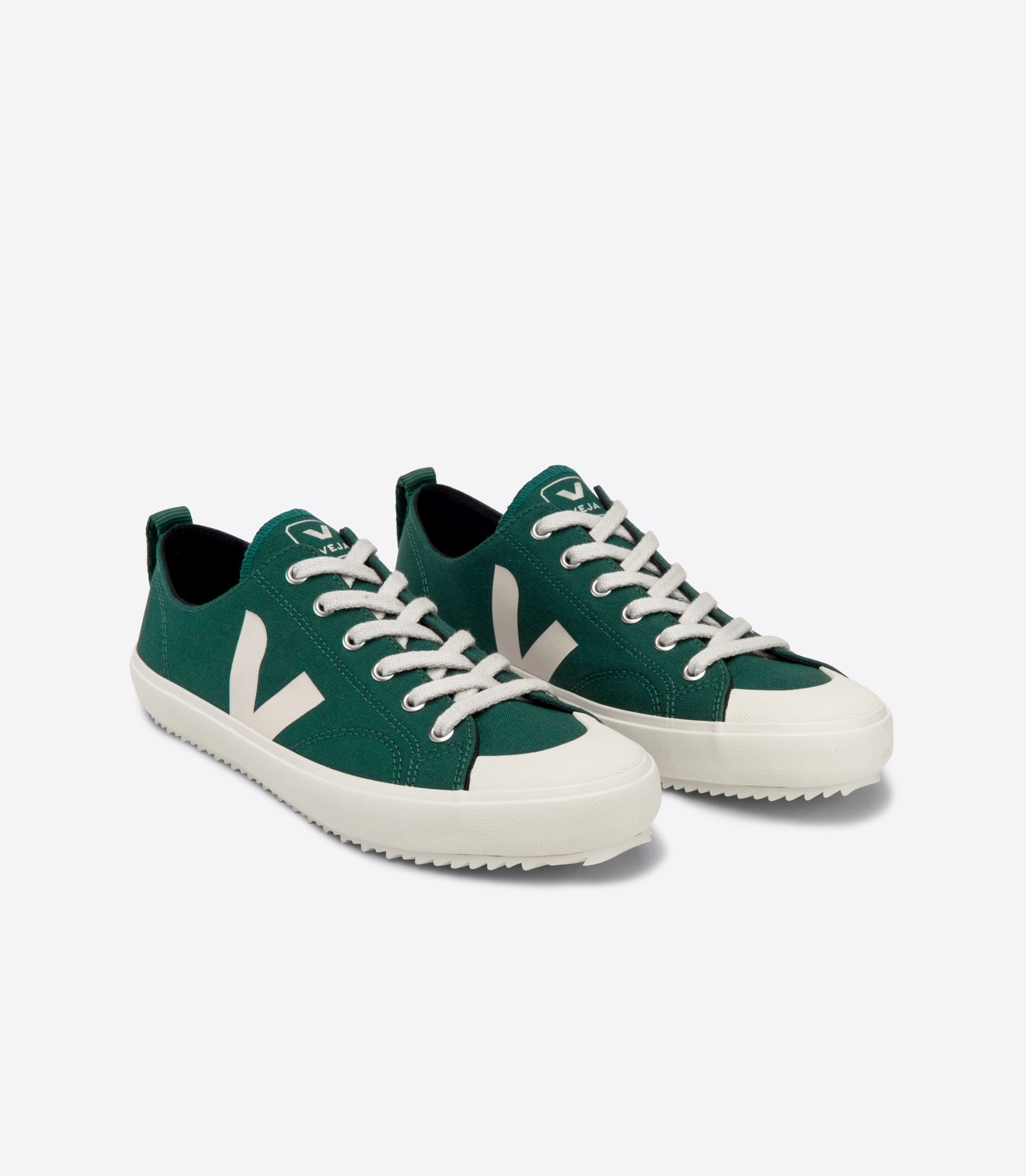 Sapatilhas Veja Nova Canvas Feminino Verdes | JN8597041