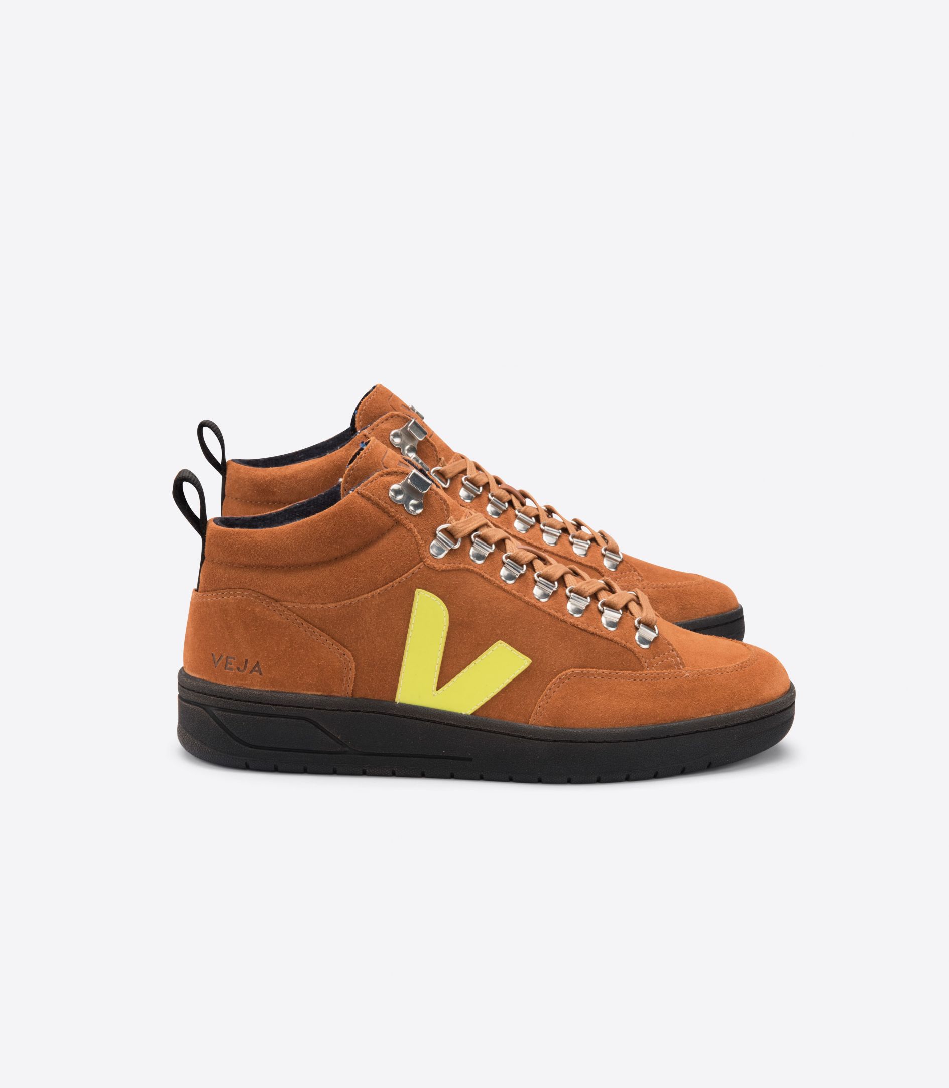 Sapatilhas Veja Roraima Bastille Suede Feminino Marrom | DN9104856