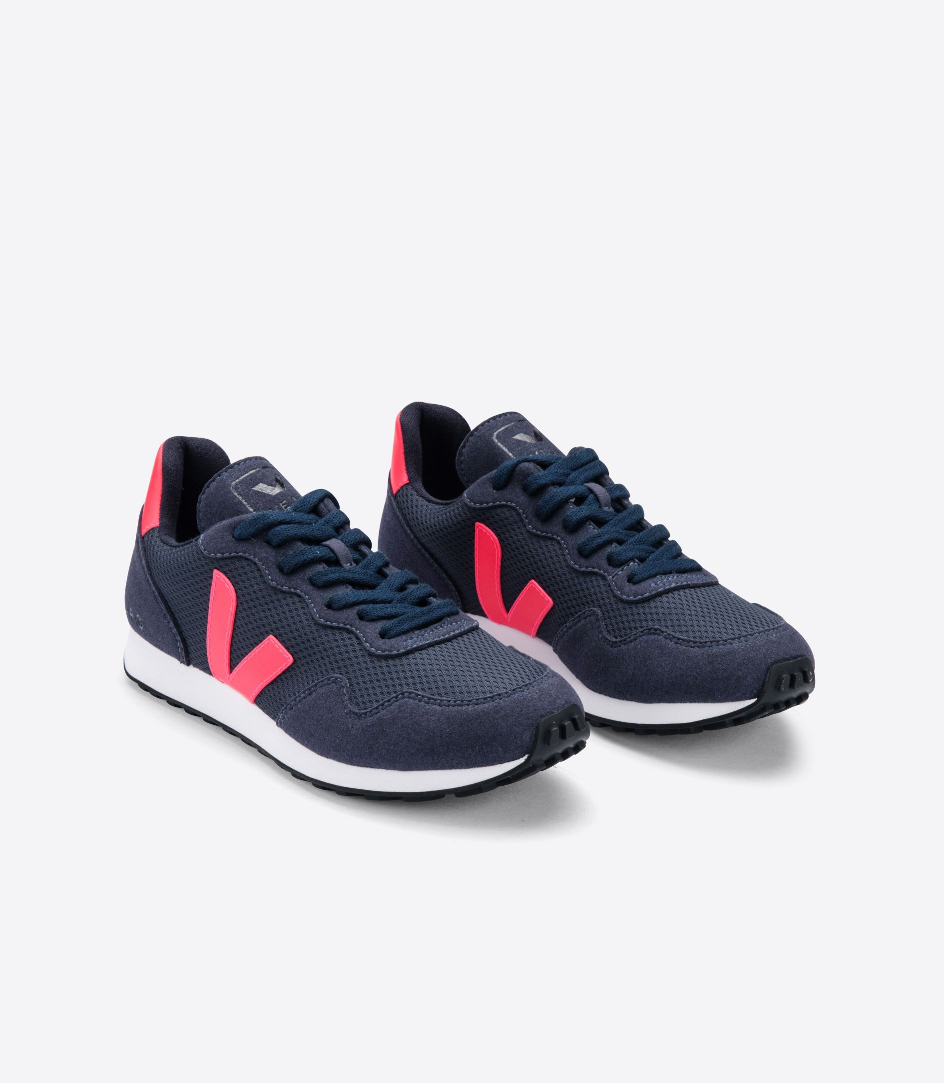 Sapatilhas Veja Sdu Feminino Azul Marinho Rosa | IN4602531