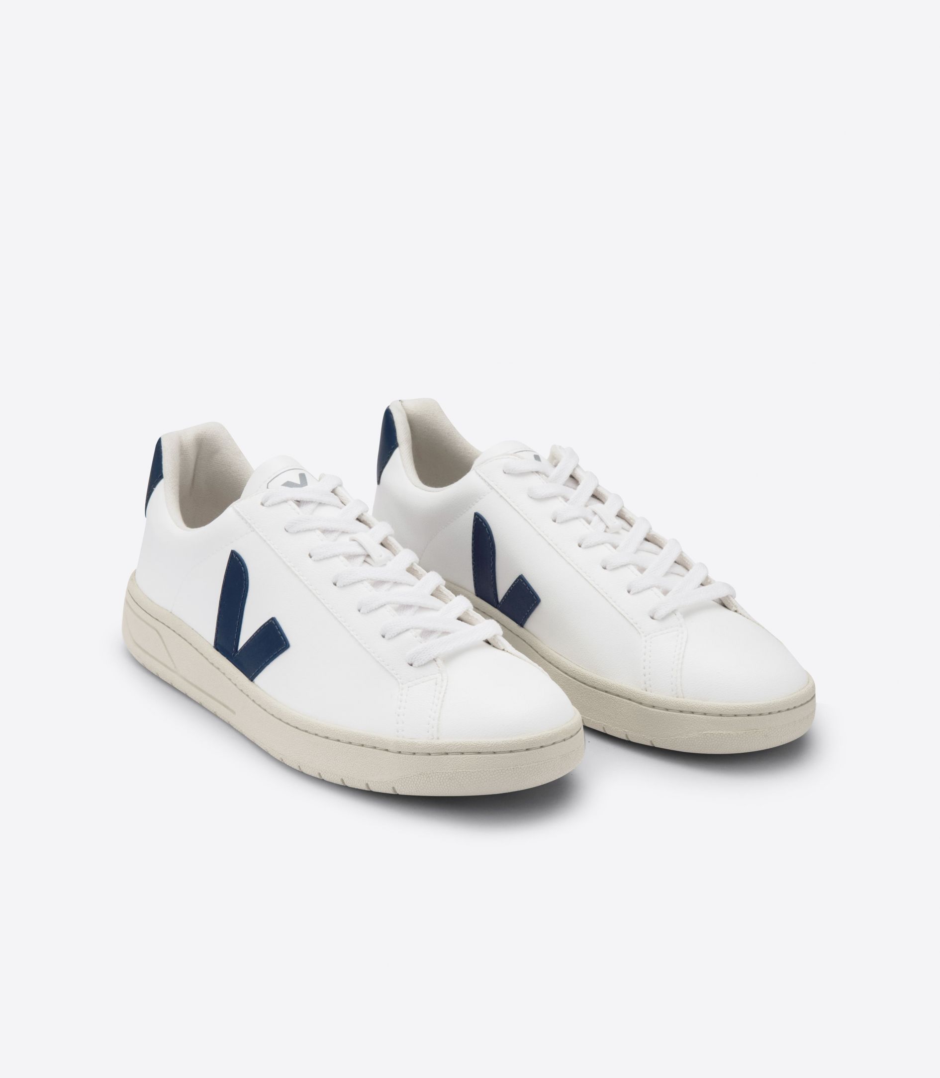 Sapatilhas Veja Urca Cwl Feminino Branco Azuis | FO4735601