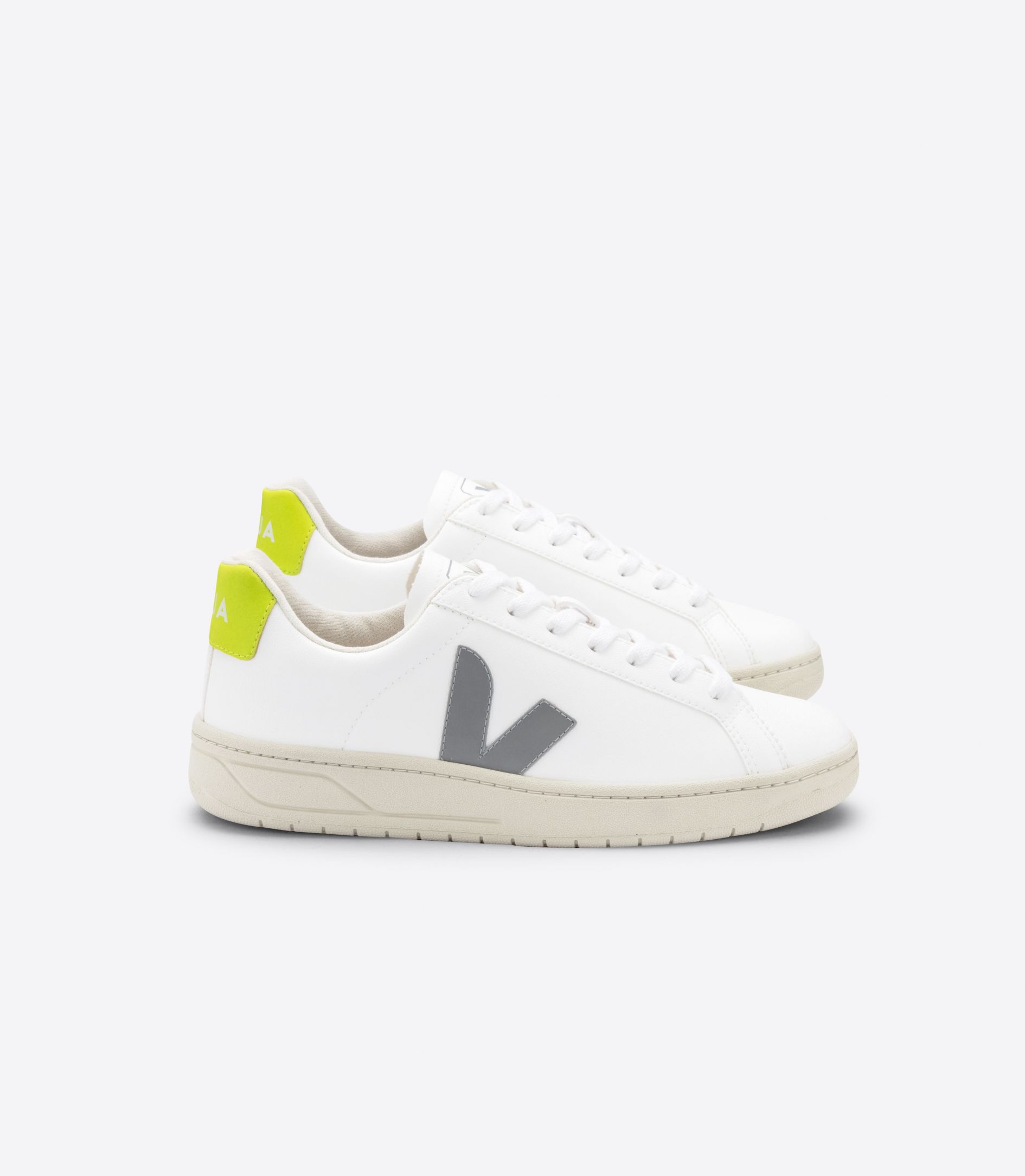 Sapatilhas Veja Urca Cwl Feminino Branco Cinzentas | PY6324910